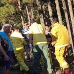 Joven mirandense quedó atrapado en su vehículo luego de chocar contra un árbol