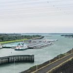 Plan “Ventana de agua” está en marcha y miles de toneladas de productos paraguayos pasarán por esclusa de Yacyretá