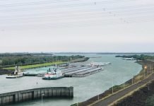 Plan “Ventana de agua” está en marcha y miles de toneladas de productos paraguayos pasarán por esclusa de Yacyretá