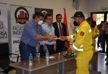 La Entidad Binacional Yacyretá firmó un convenio con la FIUNA y entrega aportes a bomberos voluntarios de Misiones