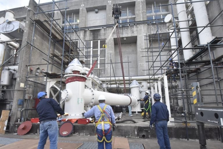 La EBY recibirá, desde el lunes 21, la documentación de los postulantes interesados en cubrir 10 vacancias de ingenieros electromecánicos La EBY recibirá, desde el lunes 21, la documentación de los postulantes interesados en cubrir 10 vacancias de ingenieros electromecánicos