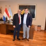 Intendente de Ñemby solicita apoyo de la EBY en salud e infraestructura vial