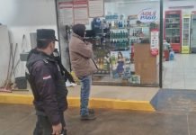 Solitario asaltante se alza con dinero en estación de servicio