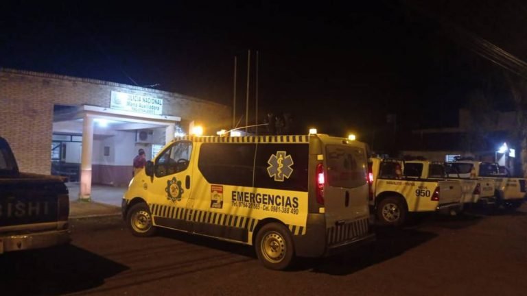 Enfrentamiento entre policías y campesinos en Itapúa deja como saldo un fallecido Enfrentamiento entre policías y campesinos en Itapúa deja como saldo un fallecido