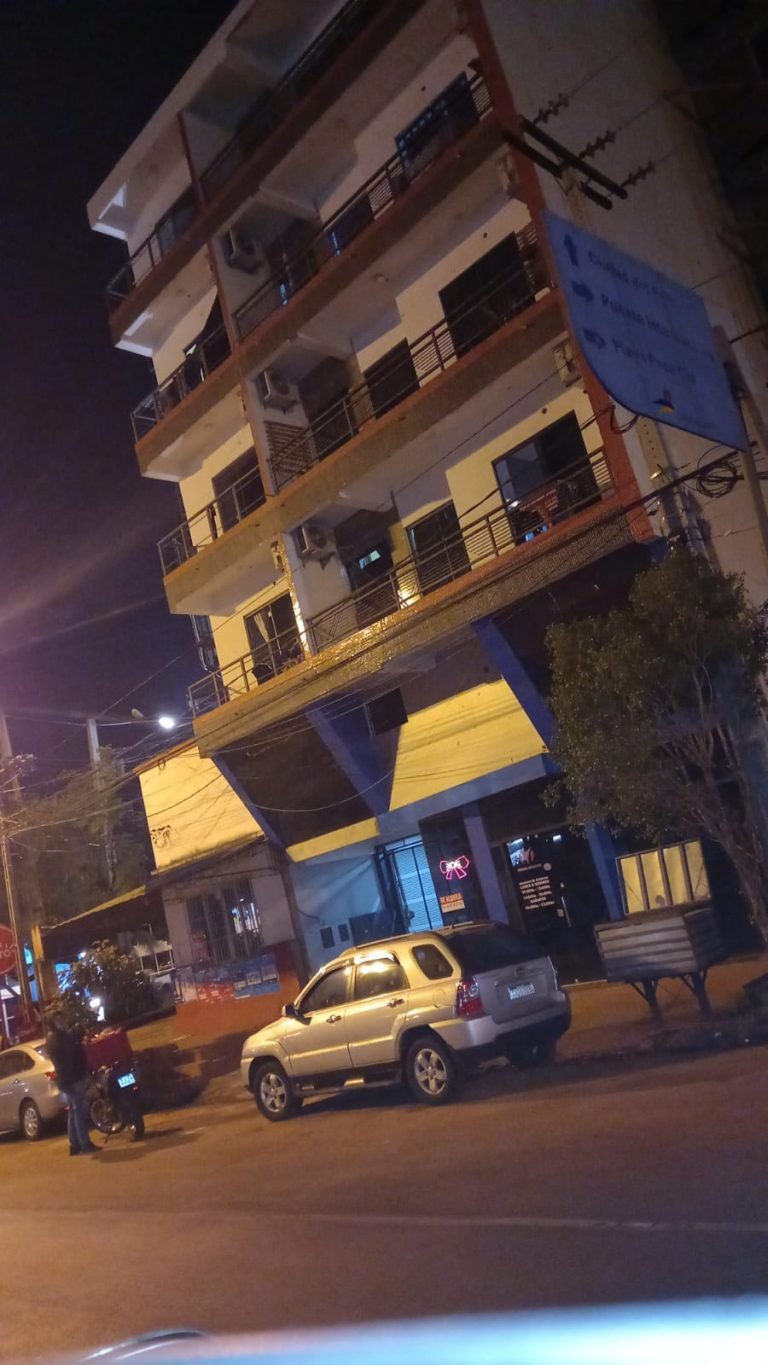 DELINCUENTES PERPETRARON MILLONARIO HURTO EN UN DEPARTAMENTO