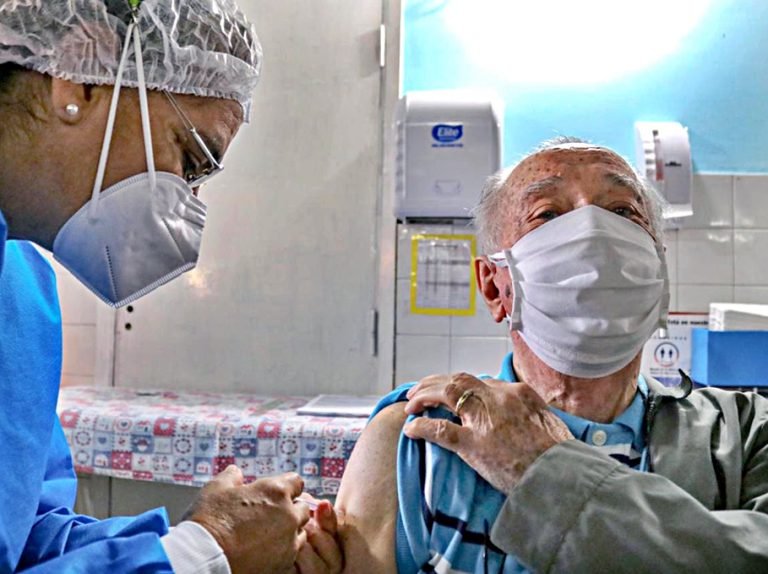 Ministerio de Salud aboga por trabajo conjunto a nivel regional en políticas para adultos mayores￼
