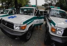 Entregan ambulancias para cuatro regiones sanitarias