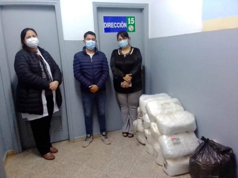 Empresa dona 14.000 tapabocas al IPS de Encarnación Empresa dona 14.000 tapabocas al IPS de Encarnación