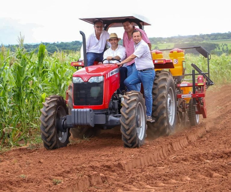 Renovado optimismo en el campo: incorporación de maquinarias abre nuevas oportunidades para agricultores Renovado optimismo en el campo: incorporación de maquinarias abre nuevas oportunidades para agricultores