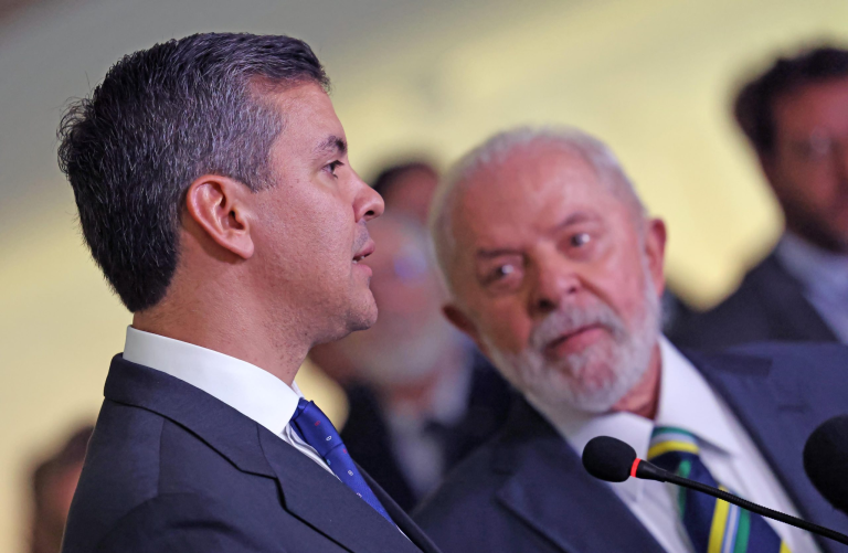 Presidente confía en alcanzar «muy pronto» un acuerdo con Brasil sobre el precio de tarifa