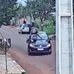 Un joven fue atropellado, baleado y aun así salió corriendo