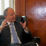 Paraguay busca acelerar desdolarización de deuda en segundo semestre