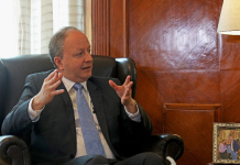 Paraguay busca acelerar desdolarización de deuda en segundo semestre