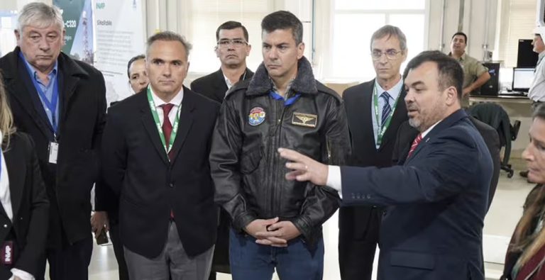 Peña negocia con empresa estatal argentina la compra de 3 radares por USD 100 millones Peña negocia con empresa estatal argentina la compra de 3 radares por USD 100 millones