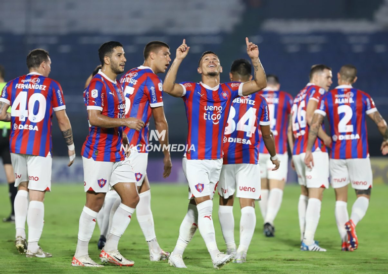 Cerro Porteño se pasea ante el General y le pisa los talones a Libertad Cerro Porteño se pasea ante el General y le pisa los talones a Libertad