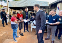 Ministro Nicora entregó la libertad a dos PPL tras exitoso seguimiento de plazos procesales