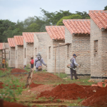 MUVH garantiza transparencia y calidad en programa de viviendas Che Róga Porã