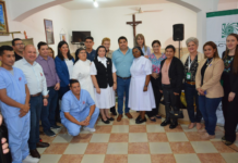 EBY entregó equipos médicos, insumos y medicamentos a hogar de ancianos de Encarnación