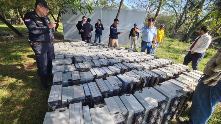Operativo de la ANDE desmantela centro de criptominería ilegal en La Colmena, Paraguarí