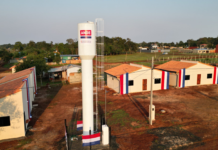 Gobierno entrega viviendas y anuncia mejoras claves para modernización del sistema eléctrico