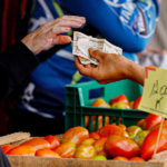 Inflación cerró el semestre en 2,8 %: precios se desaceleraron en junio, pero siguen altos