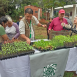 Programa de huertas comunitarias de Yacyretá beneficia a familias de Cambyretá