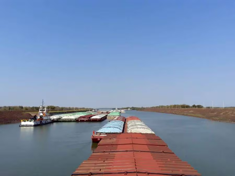 Crítico nivel del río exige acciones urgentes para próximos meses Crítico nivel del río exige acciones urgentes para próximos meses