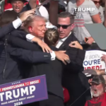 VIDEO: Trump alcanzado por un disparo durante un evento de campaña