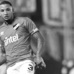 El fútbol paraguayo también rinde homenaje a Juan Izquierdo