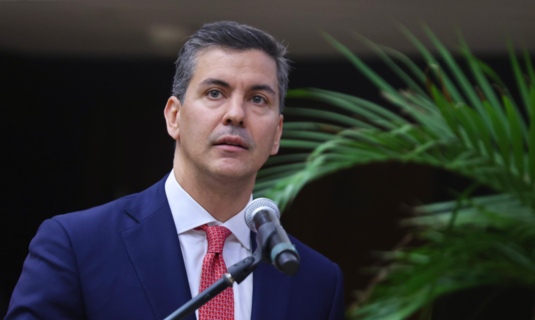 Santiago Peña: «El ministro del Interior y la Policía tienen todo mi apoyo»