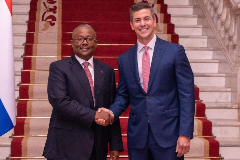 Guinea-Bissau y Paraguay fortalecen relaciones diplomáticas con visita de su presidente