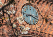 Sancionan proyecto de ley de horario de verano durante todo el año