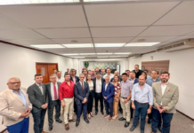 EBY y Sindicatos renuevan contrato colectivo de trabajo y gremios respaldan gestión del Director Benítez