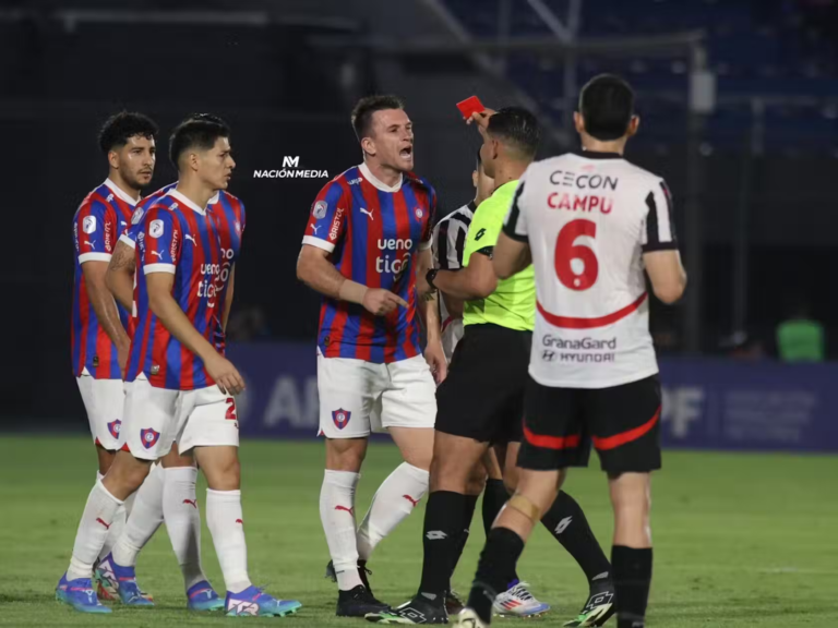 ¡Pulgar abajo! Tribunal Disciplinario decide mantener la roja a Eduardo Brock