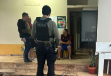 Detienen a policía que supuestamente proporcionaba información a narcotraficantes