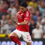 Ramón Sosa sigue sumando minutos, pero el Forest pierde su invicto en la Premier