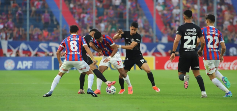 «El criterio arbitral no es el mismo con nosotros que con Olimpia»