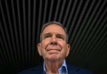 Edmundo González afirma que seguirá “la lucha” por la libertad de Venezuela desde España