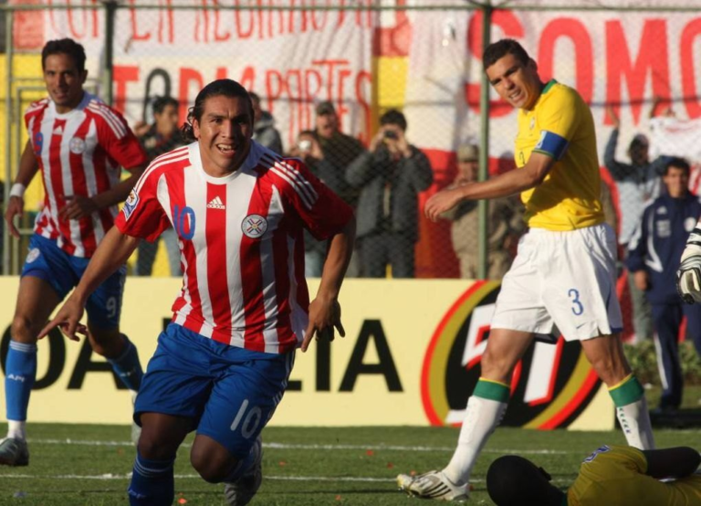Paraguay va por su tercer triunfo ante Brasil en eliminatorias