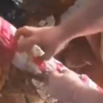 Hallan fusil de guerra y droga enterrados en el penal de Tacumbú