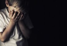 Profesor de escuela de fútbol habría abusado de un niño en reiteradas ocasiones