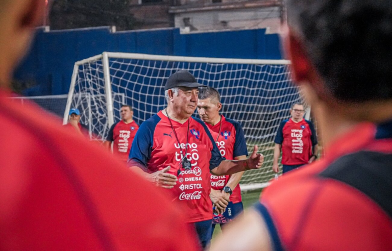 Una gran sorpresa: El equipo que prepara Cerro Porteño para el clásico Una gran sorpresa: El equipo que prepara Cerro Porteño para el clásico