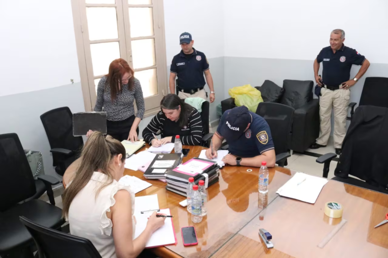 Duplicación de cobros en Caja Municipal asciende a G. 10.000 millones, denuncian