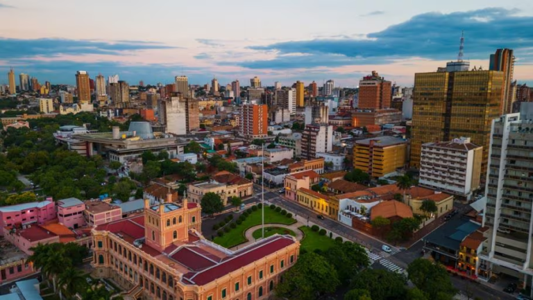Banco Mundial ajusta al alza proyección de crecimiento para la economía paraguaya