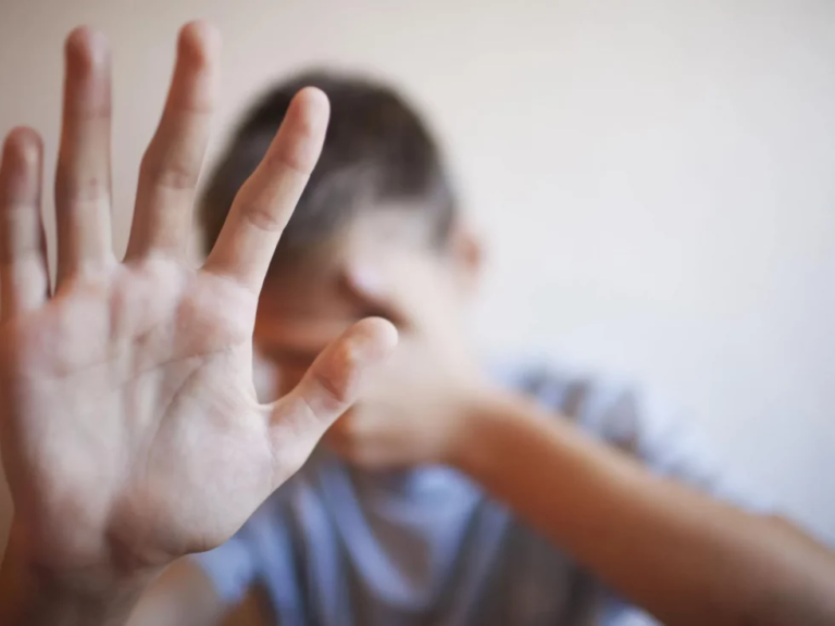 Mediante proyecto de ley, buscan combatir la pornografía infantil
