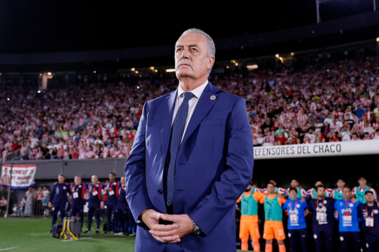 Ojalá termine mi carrera con Paraguay jugando una Copa del Mundo