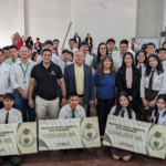 Premian a ganadores de concurso ambiental en Pilar