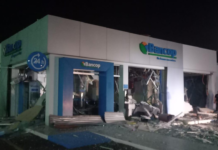 Banda de asaltantes detona una sede bancaria en Naranjal