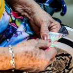 Gracias a la nueva Ley, ya son más de 15 mil adultos mayores beneficiados con la Pensión Universal