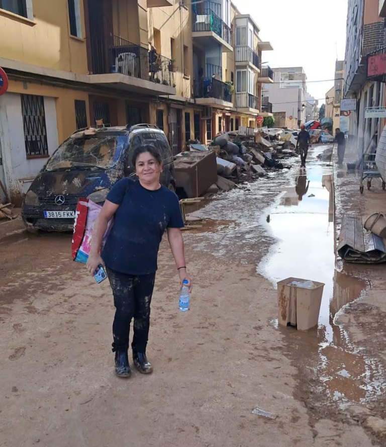 Lujana, la paraguaya que vivió para contar cómo fue rescatada tras la DANA en Valencia